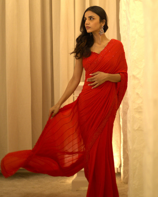 RED CHARM