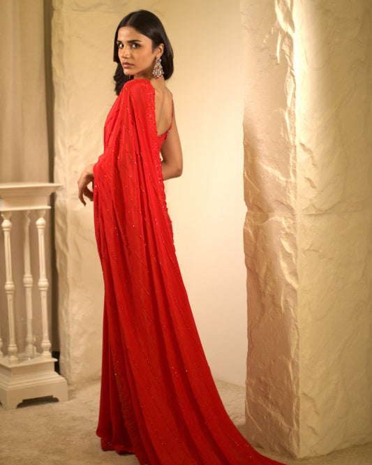RED CHARM